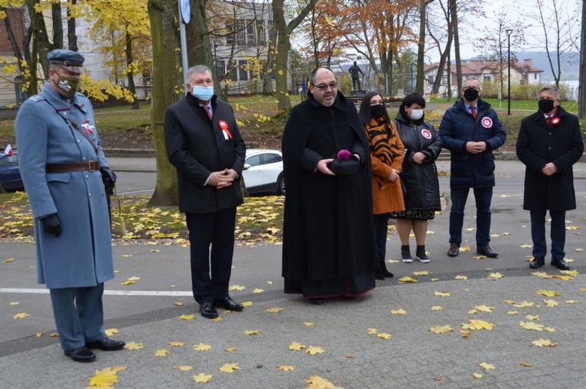 Symboliczne uroczystości Narodowego Dnia Niepodległości w Kartuzach (11.11.2020) 