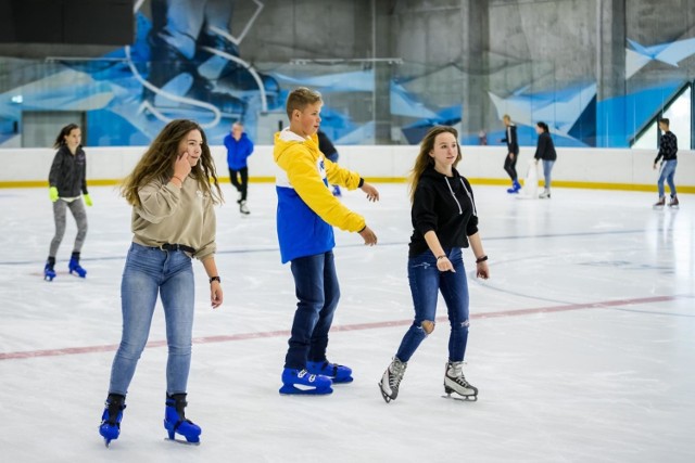 Już w sobotę 5 września lodowisko Torbyd oficjalnie zainauguruje sezon jesienno-zimowy. Poza tradycyjną ślizgawką, organizatorzy przygotowali dodatkowe atrakcje.