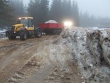 Puchar Świata w Szklarskiej Porębie: Zwożą śnieg na Polanę Jakuszycką