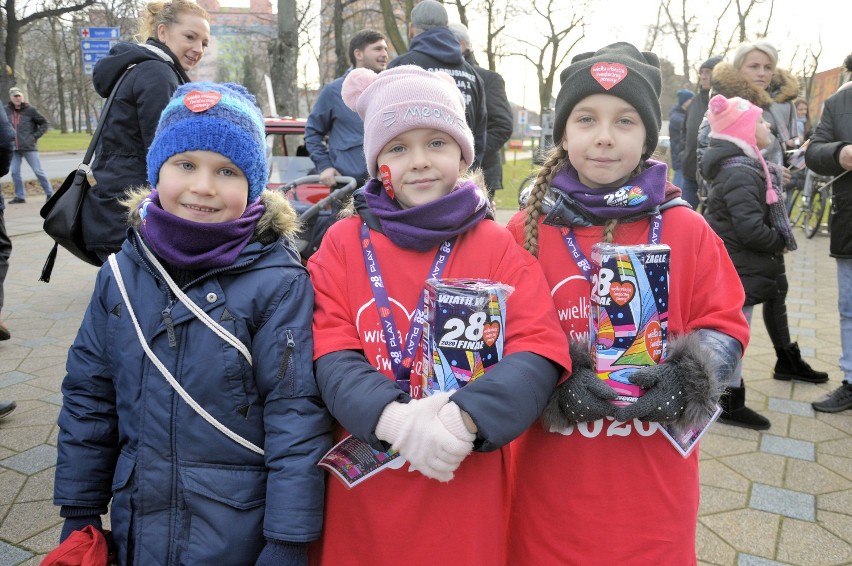 Zobacz też: 28. finał WOŚP w Głogowie. Parada pojazdów. W...