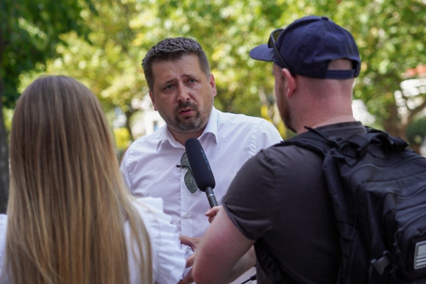 Mieszkańcy, społecznicy i aktywiści z Poznania protestują...