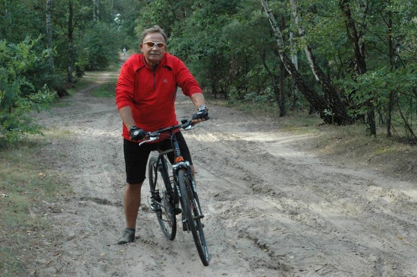 Już dwa lata rowerzyści czekają na dokończenie fragmentu...