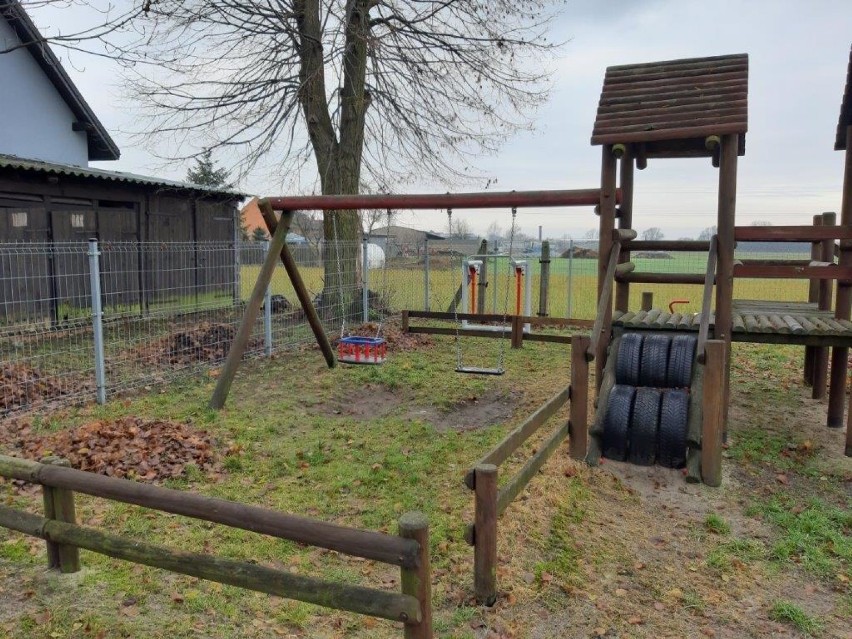 Place zabaw w gminie Śmigiel już po modernizacji