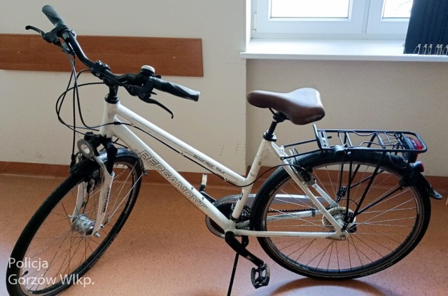 Policjanci z Gorzowa odzyskali skradzione rowery. Poszukują właścicieli trzech z nich.
