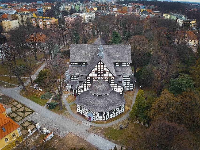 Magiczna Świdnica na pięknych zdjęciach znalezionych w...