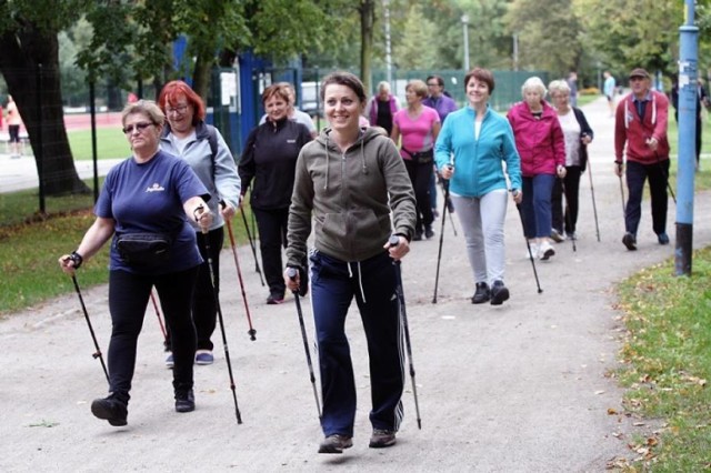 Sportowa sobota z nordic walking w Polanicy Zdroju