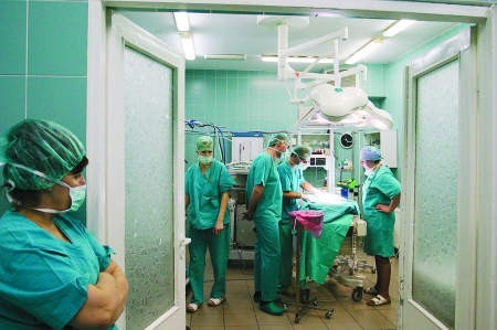 W Gdańsku ruszyła kardiochirurgia dziecięca. Zoperują sto małych serc