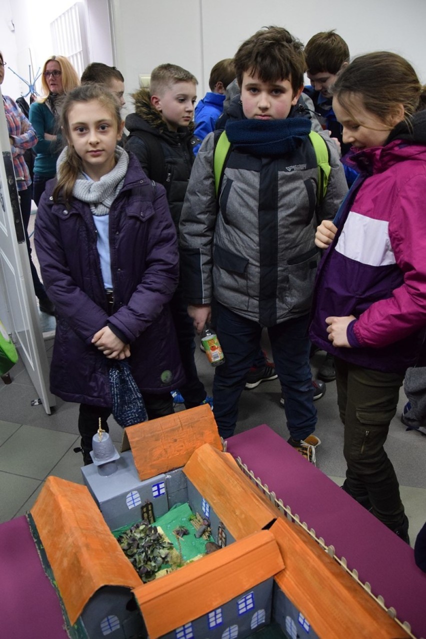 Historyczne makiety w muzeum w Sieradzu. Prace autorstwa uczniów sieradzkiej SP nr 9