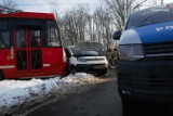 Zderzenie samochodu i tramwaju osobowego w Świętochłowicach - poszkodowana została jedna osoba