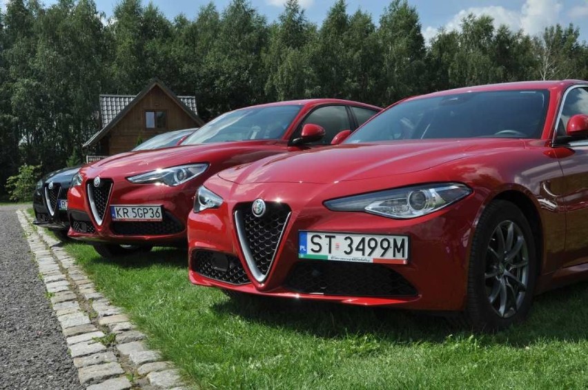 Wola Więcławska. II Zlot Alfa Romeo w Małopolsce [ZDJĘCIA]