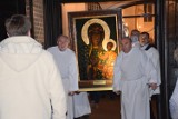 Kopia obrazu Matki Boskiej Częstochowskiej wraca na teren powiatu obornickiego