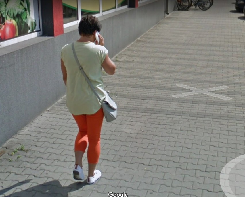 Jak ubierają się mieszkańcy Żor? Sprawdź, uliczną modę w mieście! Zobacz ZDJĘCIA z Google Street View