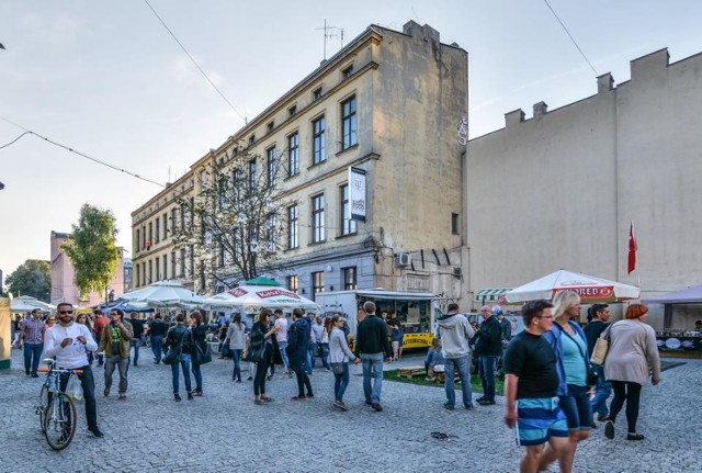 Łódź Street Food Festival odbywa się cyklicznie w kompleksie przy Piotrkowskiej 217