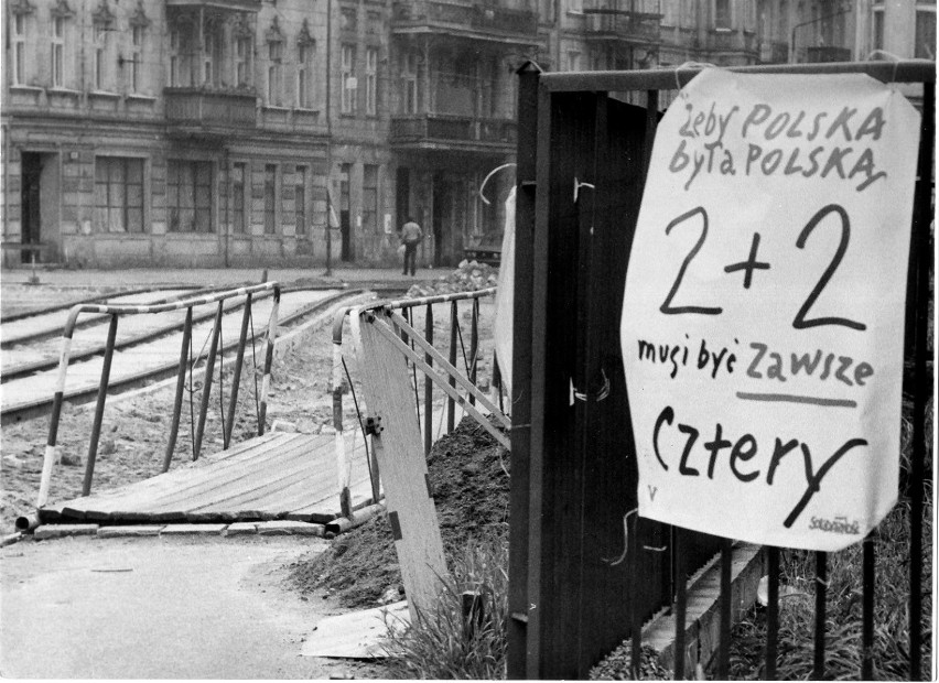 Wrocław 04-06-1989. Uliczny plakat wyborczy fot. tadeusz...