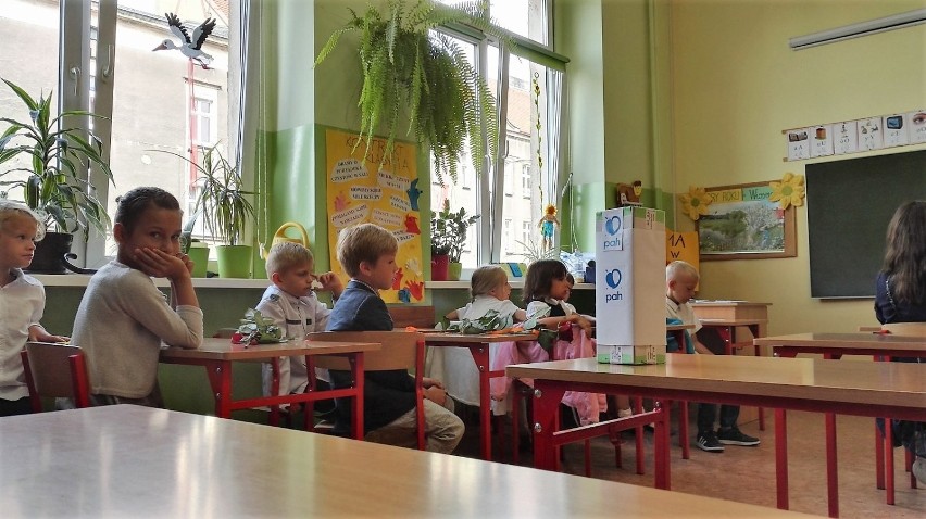 Szkoła Podstawowa nr 6 w Gnieźnie włączyła się w pomoc dla...