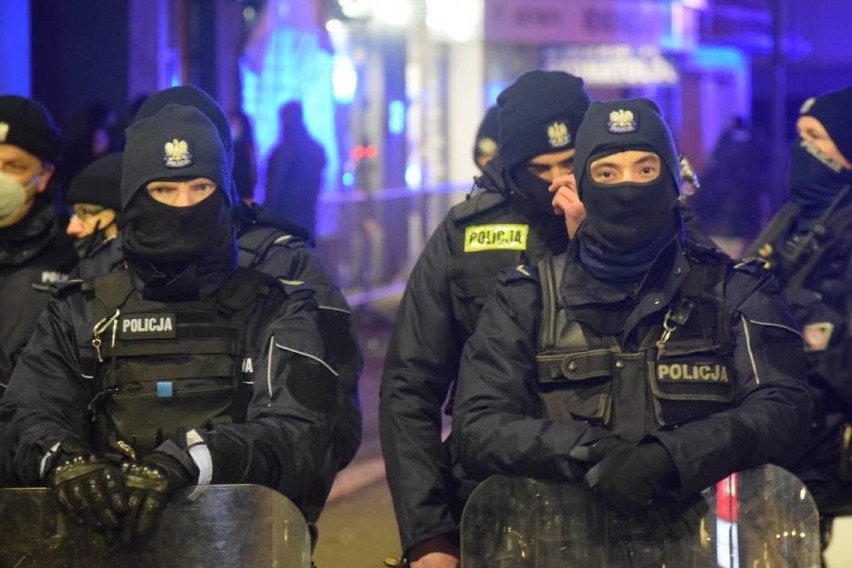 Rybnik. Policja nachodzi osoby spisane pod Face 2 Face?