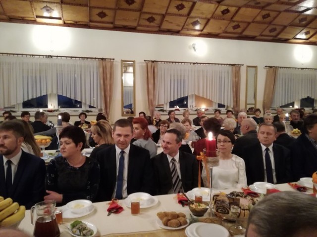 Uroczysta kolacja wigilijna odbyła się w Chełmcach