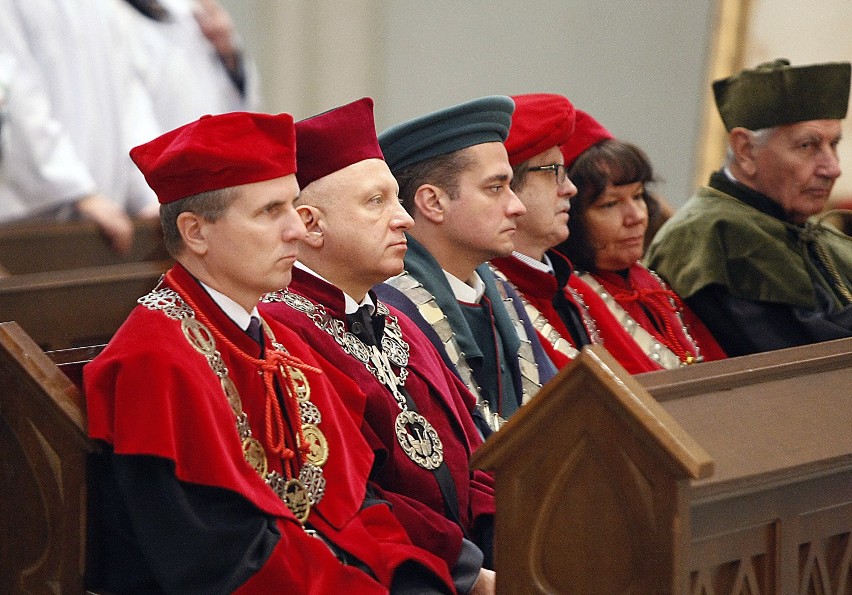 Wyższe Seminarium Duchowne w Łodzi zainaugurowało nowy rok akademicki [ZDJĘCIA]
