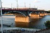 Most Poniatowskiego wymaga pilnej modernizacji. Niepokojące głosy w sprawie bezpieczeństwa na "Poniatoszczaku"