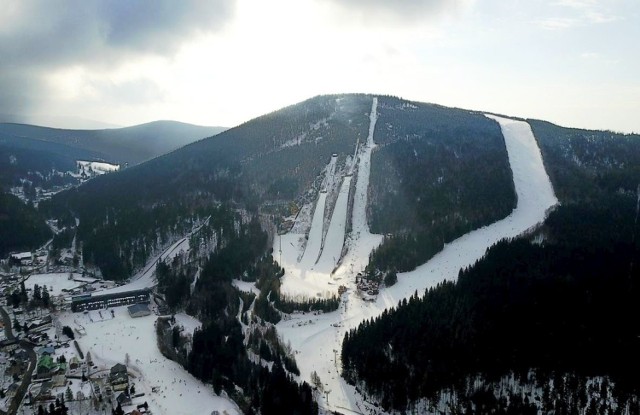 Kompleks skoczni narciarskich w czeskim mieście Harrachov