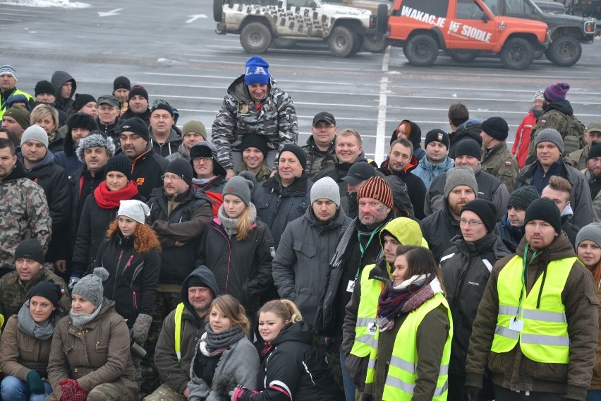 Raciborska Włóczęga z SRC4x4 rozpoczęta! Na trasie blisko 160 załóg - ZDJĘCIA