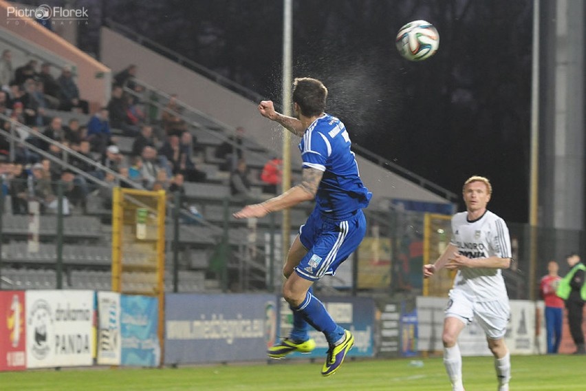 Miedź Legnica - Arka Gdynia 2:1   Fot. Piotr Florek