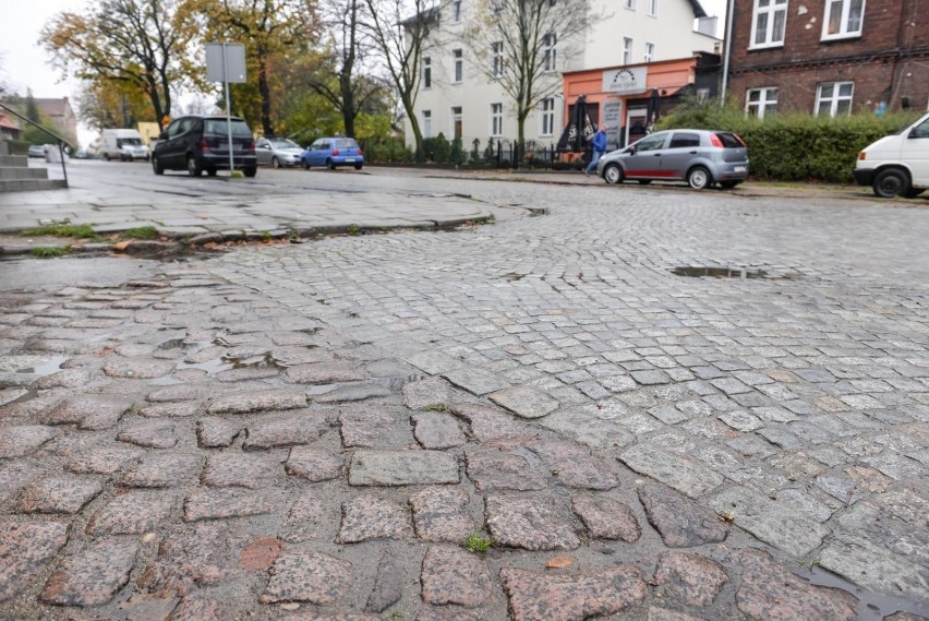 Ulice Strajku Dokerów oraz Wilków Morskich w Nowym Porcie...