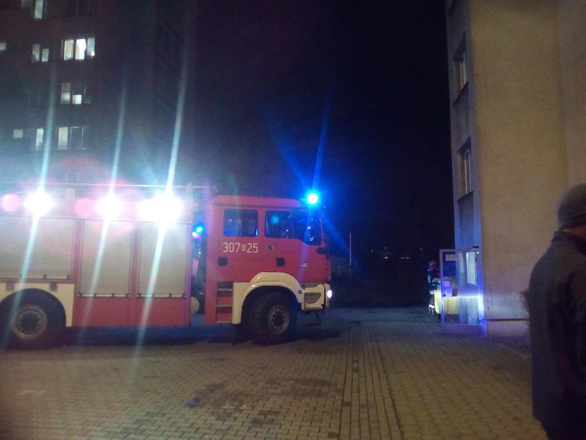 Kraków. Pożar w akademiku Politechniki Krakowskiej [ZDJĘCIA, WIDEO]