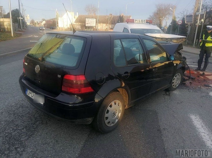 Zderzenie dwóch volkswagenów w Opolu.