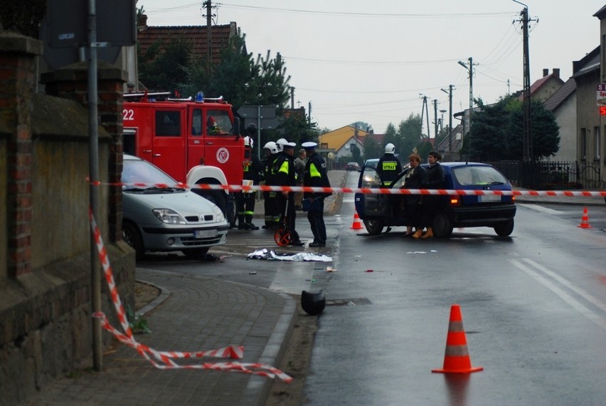 Wypadek w Wilkowyi: Opel zderzył się z motocyklem [ZDJĘCIA]