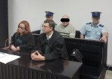 Opole Lubelskie: Rozpoczął się proces w sprawie potrójnego zabójstwa sprzed 20 lat