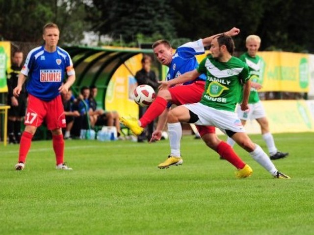 Warta - Piast 1:3