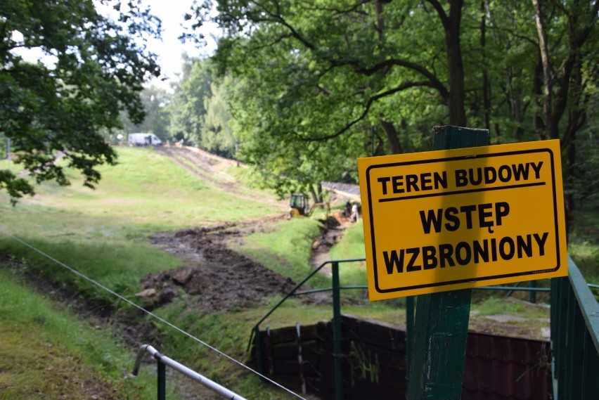 Tor saneczkowy w Parku Kościuszki w Katowicach jest w...