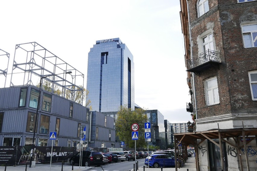 Ogromne pieniądze w transakcji z wieżowcami w Warszawie. 5th Corner wchodzi na rynek kupując pięć budynków. Co się zmieni?