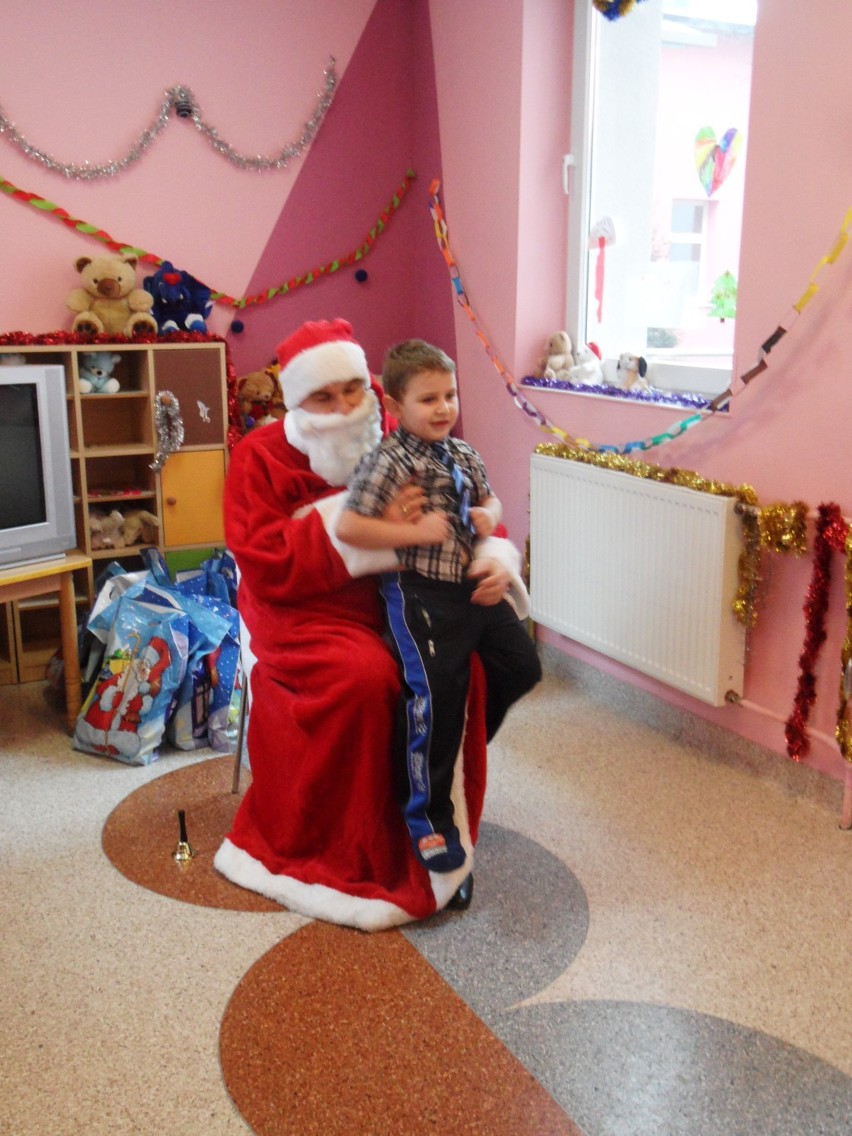 Mikołaj z pacjentami świętochłowickiego szpitala