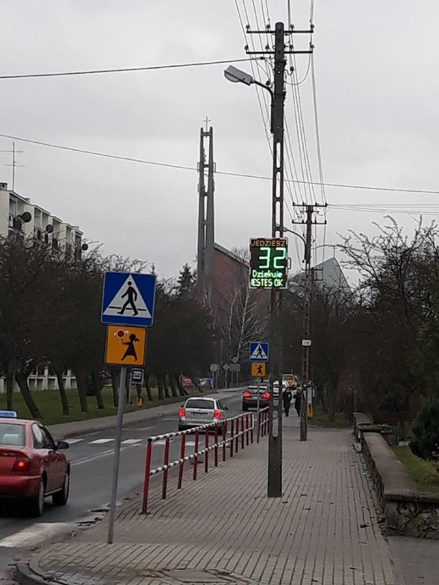 Będą fotoradary przy szkołach? Jedno urządzenie już jest