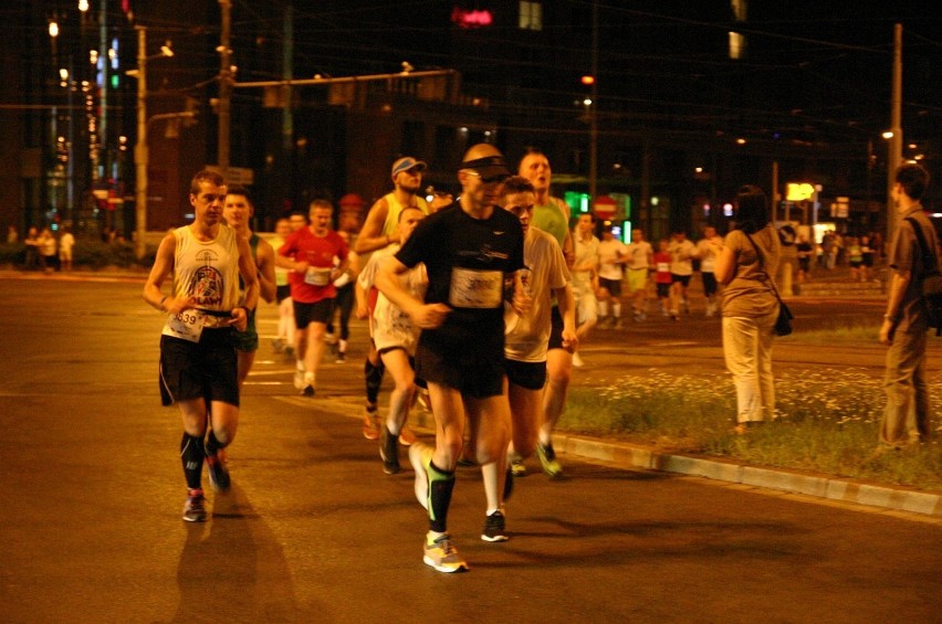 Nocny Wrocław Półmaraton [Zdjęcia Uczestników]