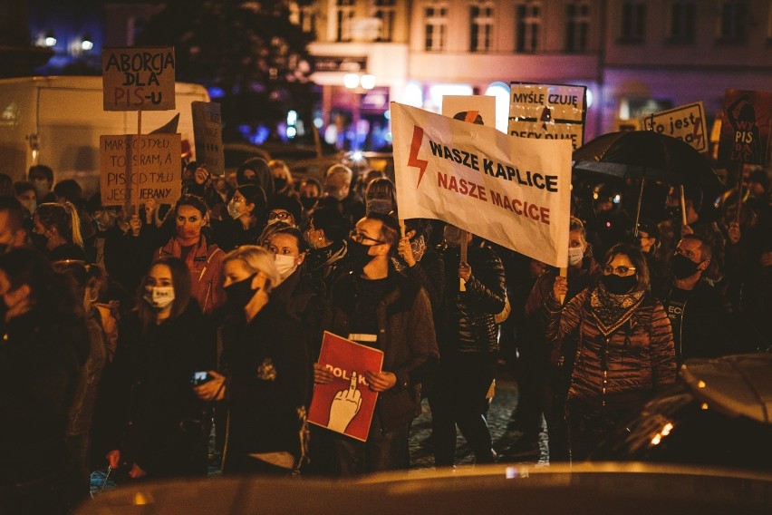 28.10.2020 - protest kobiet w Sulechowie