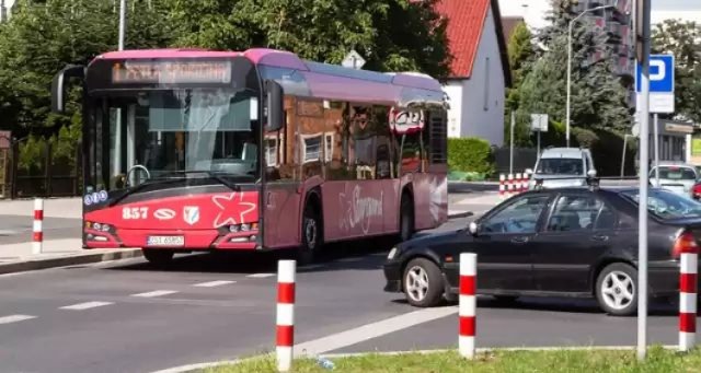 Przejazdy komunikacją miejską w Stargardzie mają być dla uchodźców z Ukrainy bezpłatne