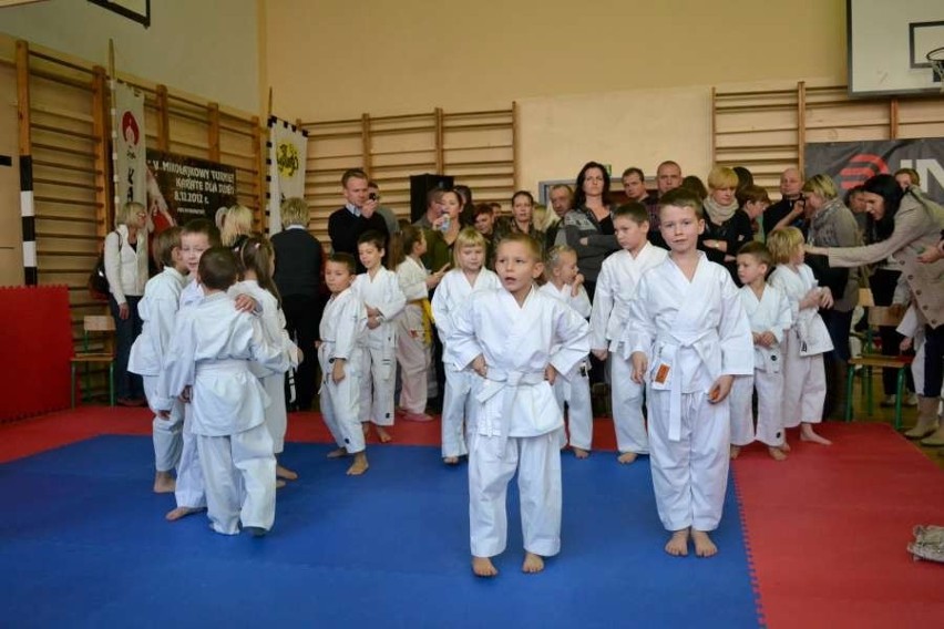 V Mikołajkowy Turniej Karate dla Dzieci w Lesznie