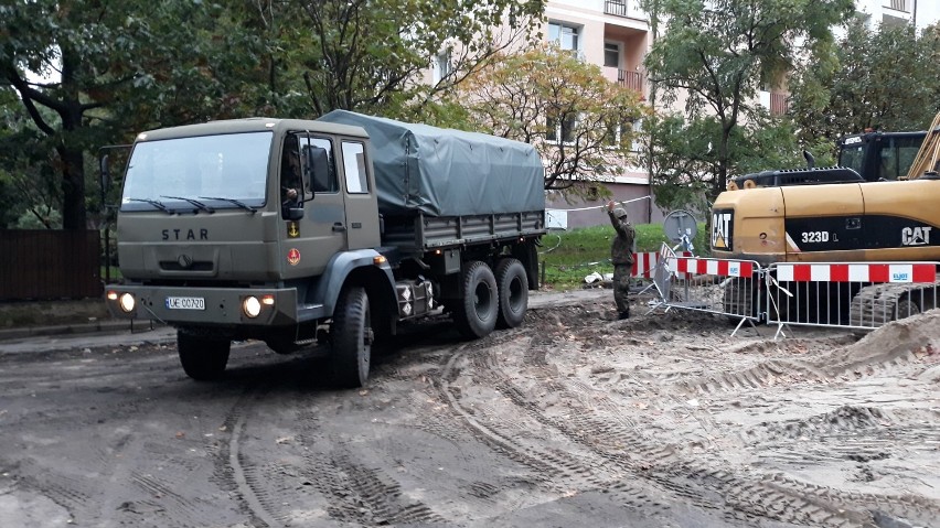 Ewakuacja mieszkańców z ul. Jodłowej w Szczecinie. Akcja saperów 