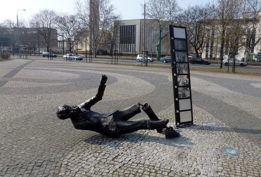 Pomniki w Poznaniu - zobacz nasze rzeźby w różnych odsłonach