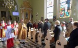 Dyspensa prymasa Polski. Nieobecność na niedzielnej Eucharystii nie jest grzechem. Transmisje mszy w telewizji i w radiu