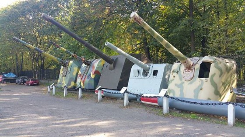 Helskie armaty w Muzeum Wojska Polskiego w Warszawie