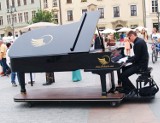 Arne Schmitt - z pianinem przez świat [ZDJĘCIA]