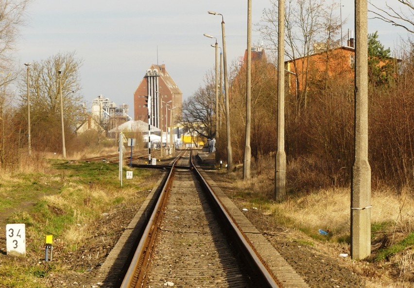 Zawieszono ruch pociągów na trasie Sławno - Darłowo