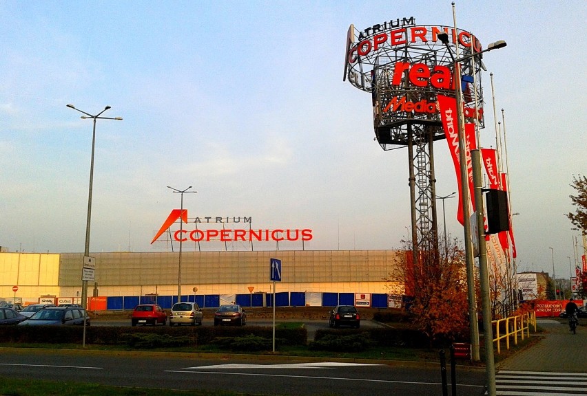 Trwa rozbudowa Atrium Copernicus centrum handlowego  w Toruniu