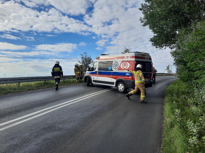 Wypadek motocykla na drodze z Żabna do Brodnicy. Na miejscu...