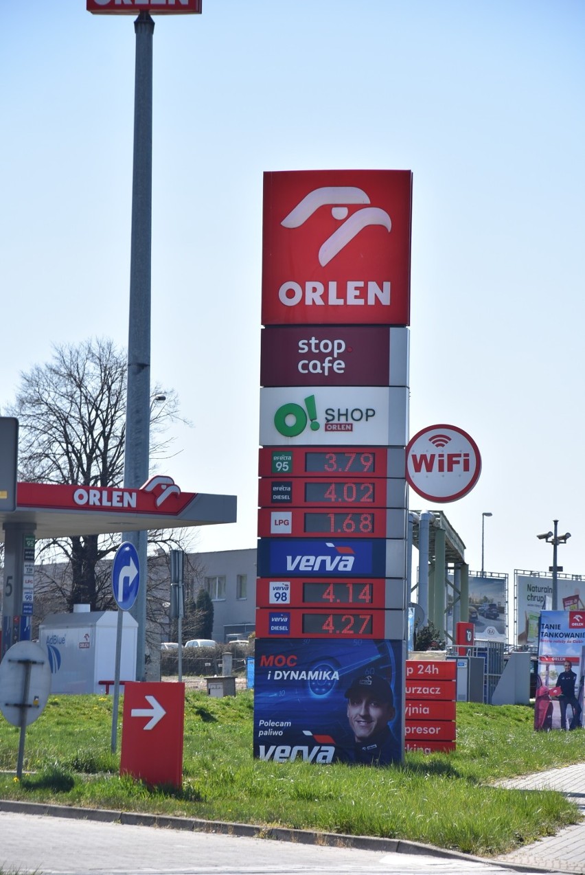 Ceny paliw w Kaliszu. Bezołowiowa "95" nawet poniżej 3,5 zł ZDJĘCIA
