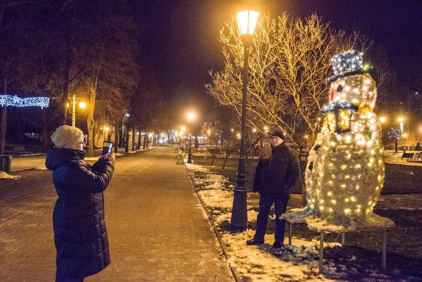 Krynica - Zdrój już świątecznie rozświetlona [ZDJĘCIA]